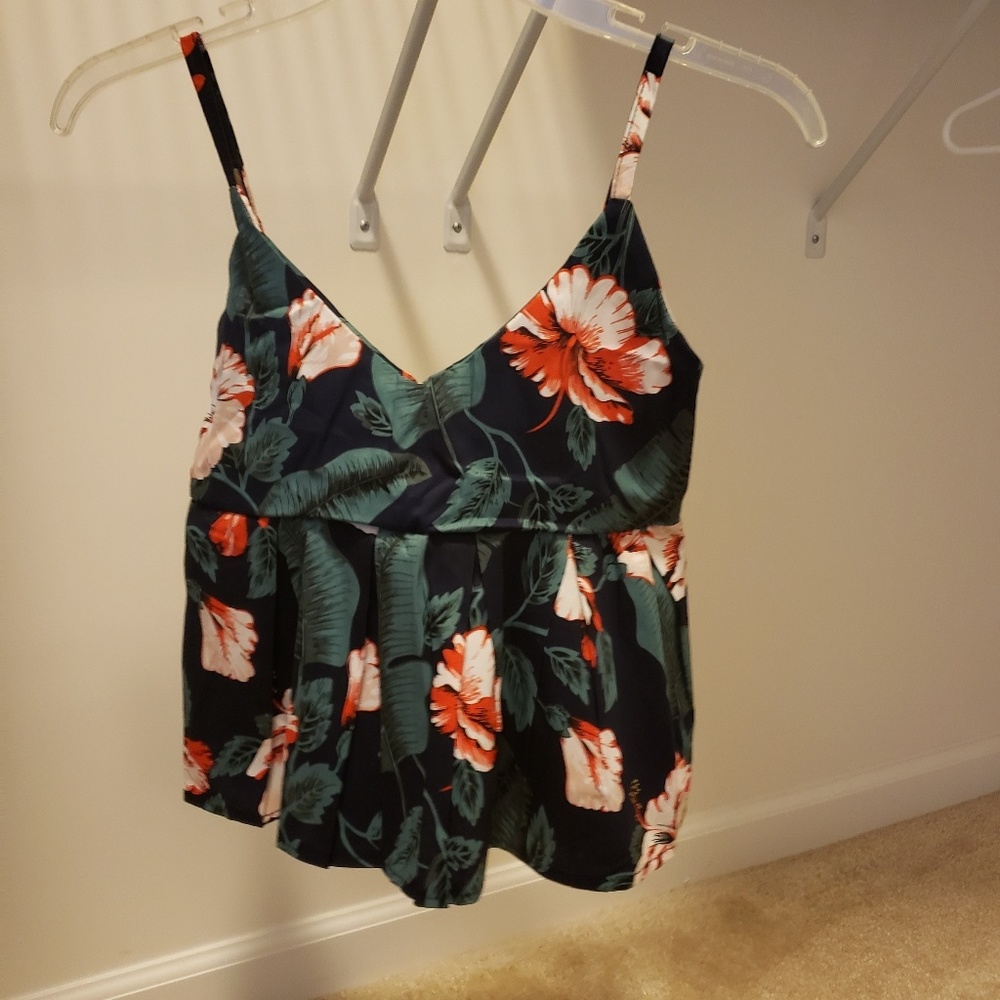 NWOT floral tank top